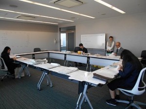 2日目 アンケート集計作業 会議室2
