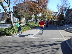 1436　学生回来　1