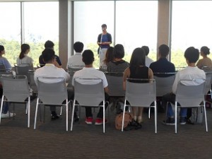 DSCN4309　ユースクエア　挨拶